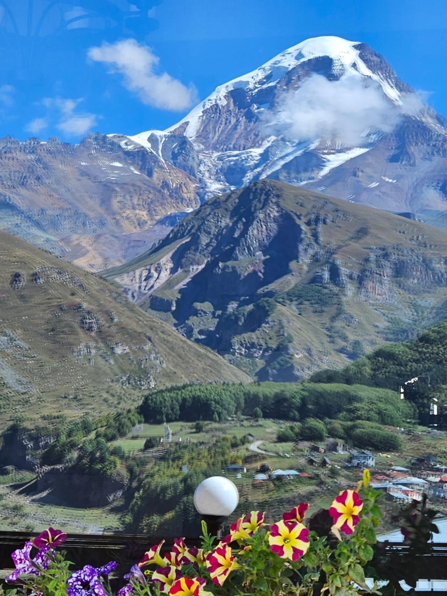 Best View Kazbegi Dış mekan fotoğraf